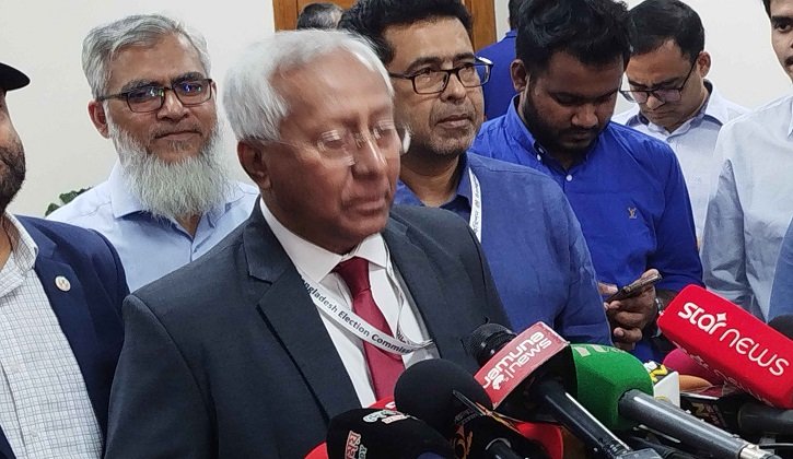 দেশে মোট ভোটার ১২ কোটি ৭৬ লাখ ৯৫ হাজার ১৮৩ জন